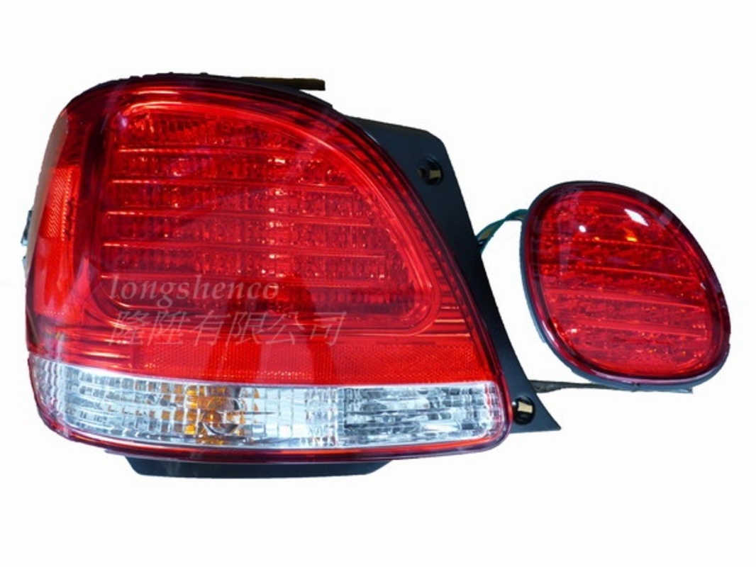 1998-2005/04 GS300 LED晶鑽紅白 尾燈 倒車燈 (缺貨)